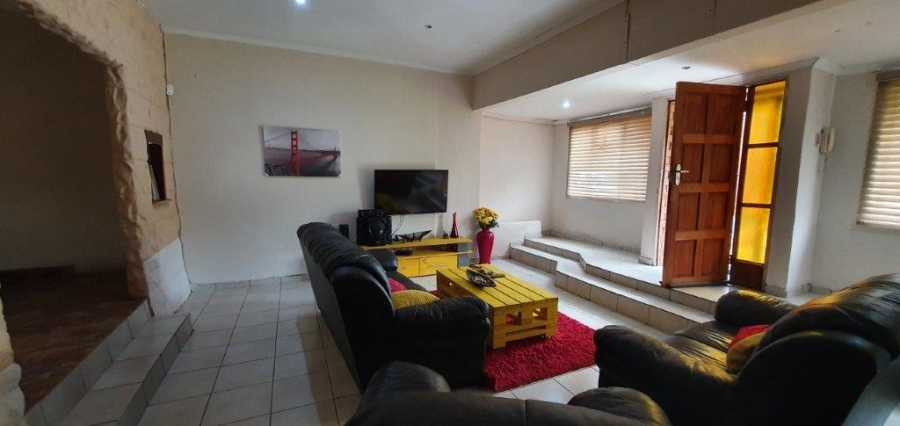 3 Bedroom Property for Sale in Odendaalsrus Free State